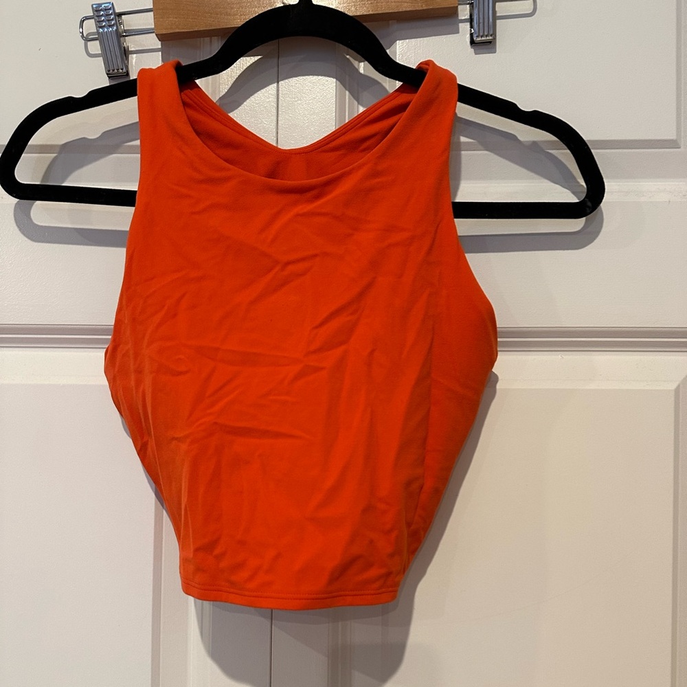 Athleta conscious crop top